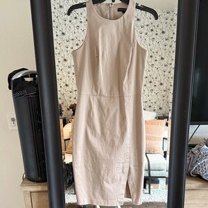Banana Republic Light Tan Midi Dress Sz 4
